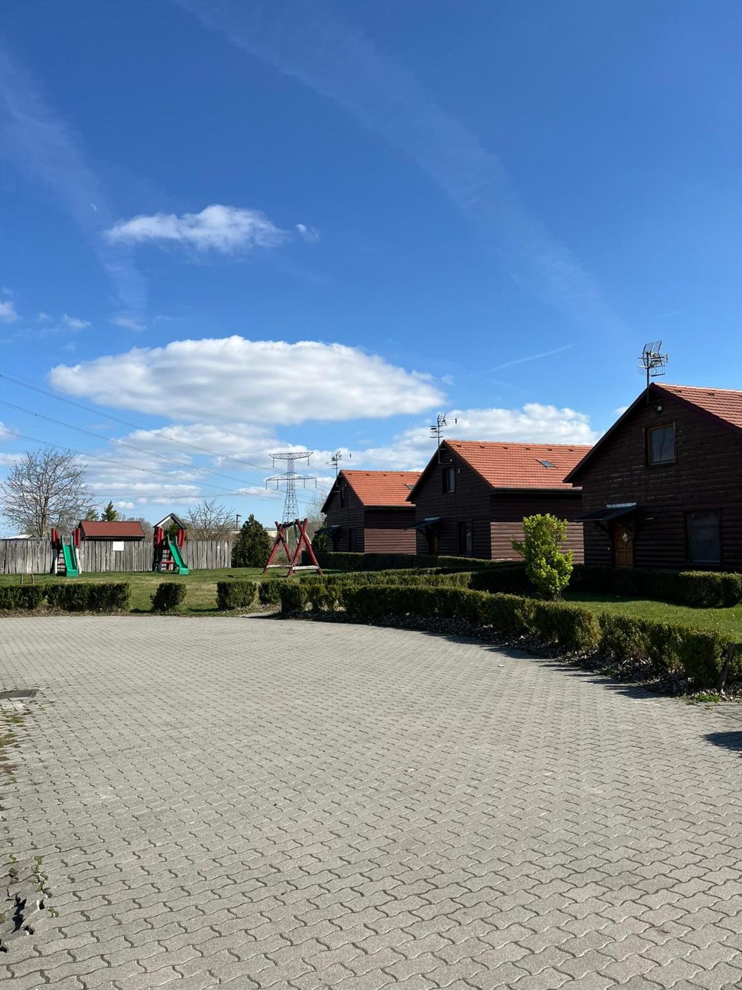 Nimrod Apartman Gabcikovo Екстер'єр фото